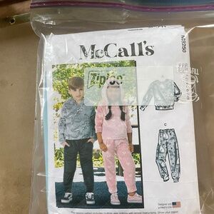 Sewing patterns - various makers. Per bag